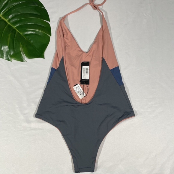 NWT Tavik [ Small ] Chase Colorblock One-Piece Swimsuit Desert Rose/‎ Grey - Picture 8 of 11